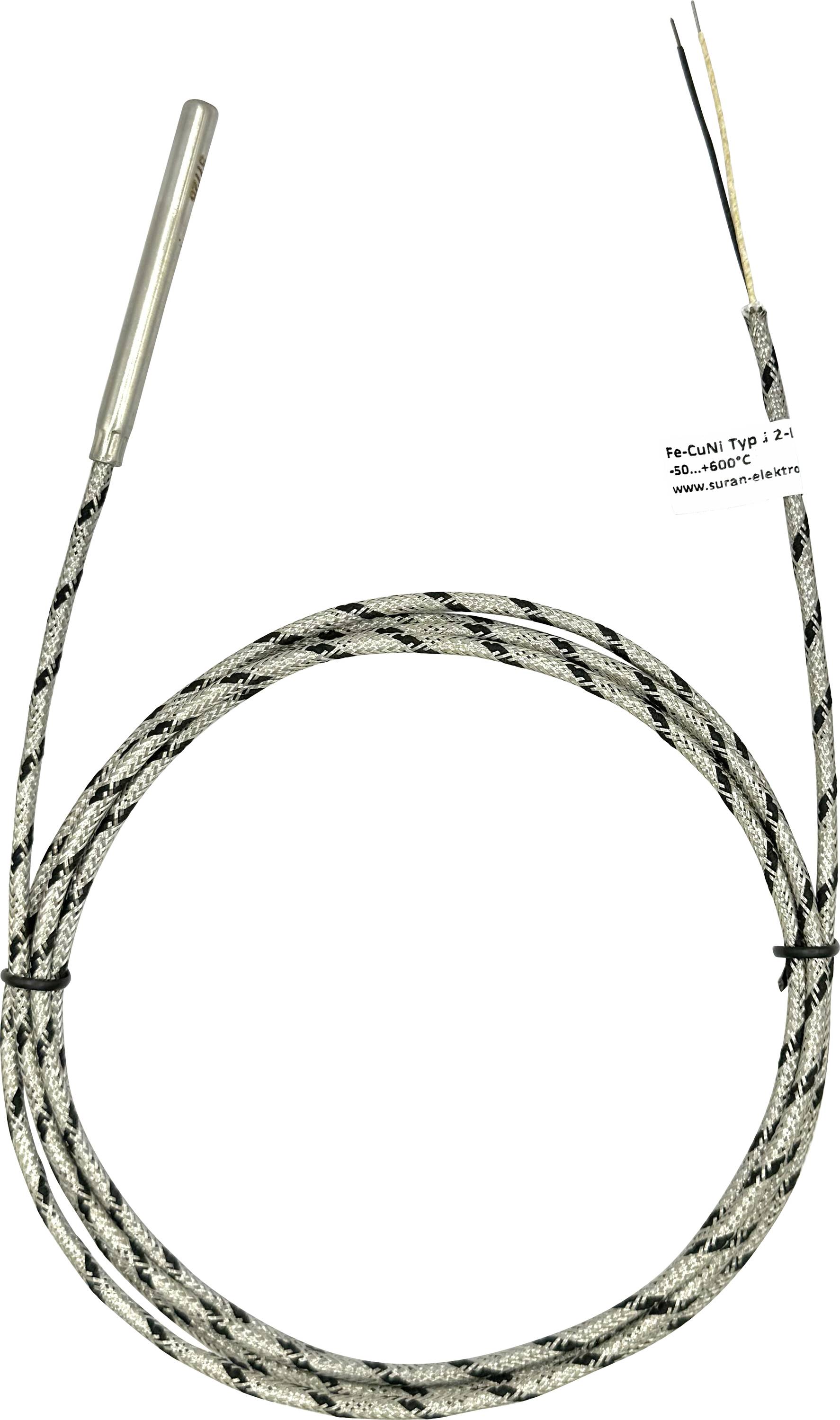 Ein Thermoelement mit einer Edelstahlsonde und geflochtener Leitung, verwendet zur Temperaturmessung in industriellen Anwendungen.