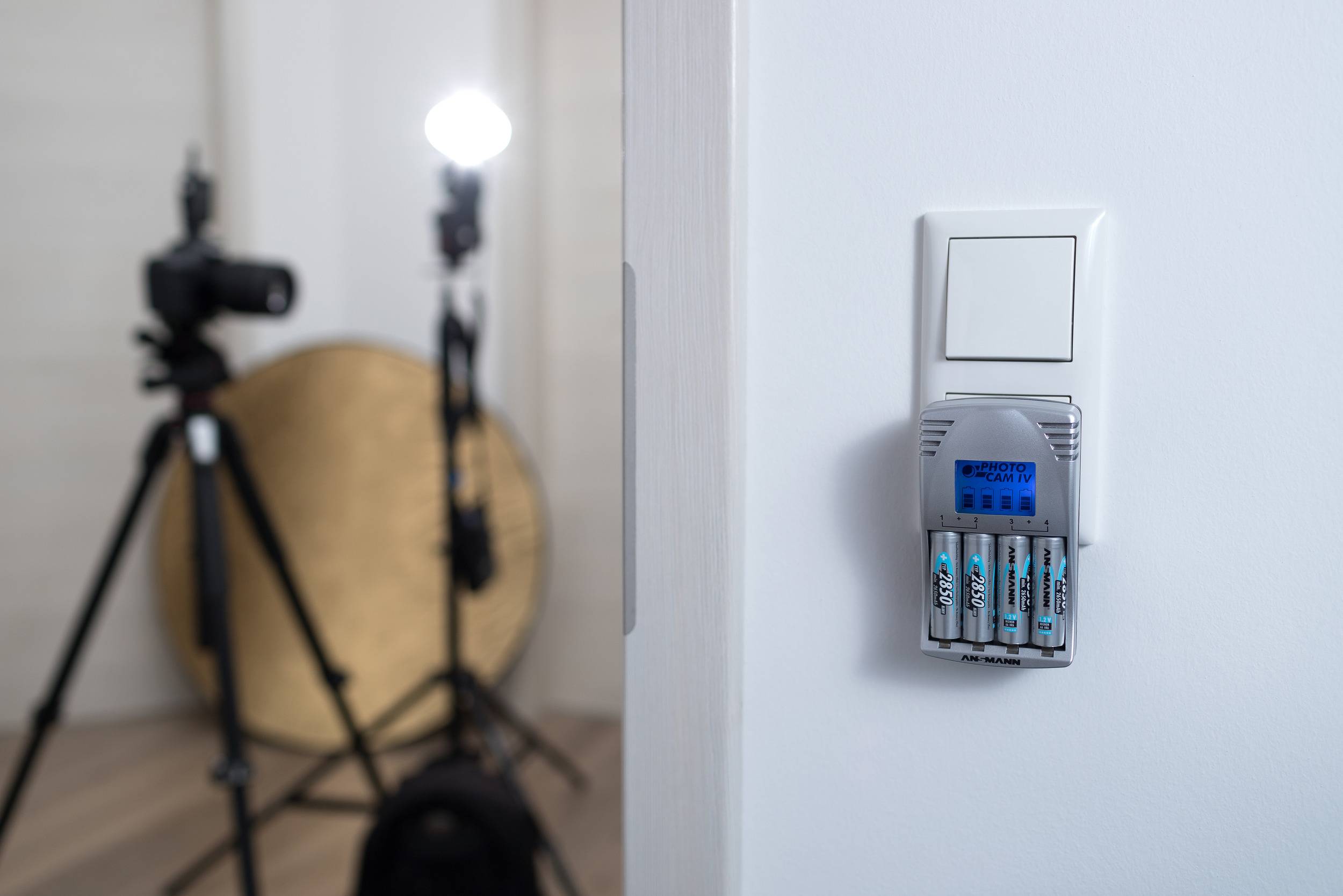 Ansmann Photocam IV Rundzellen-Ladegerät NiCd, NiMH Micro (AAA), Mignon (AA)