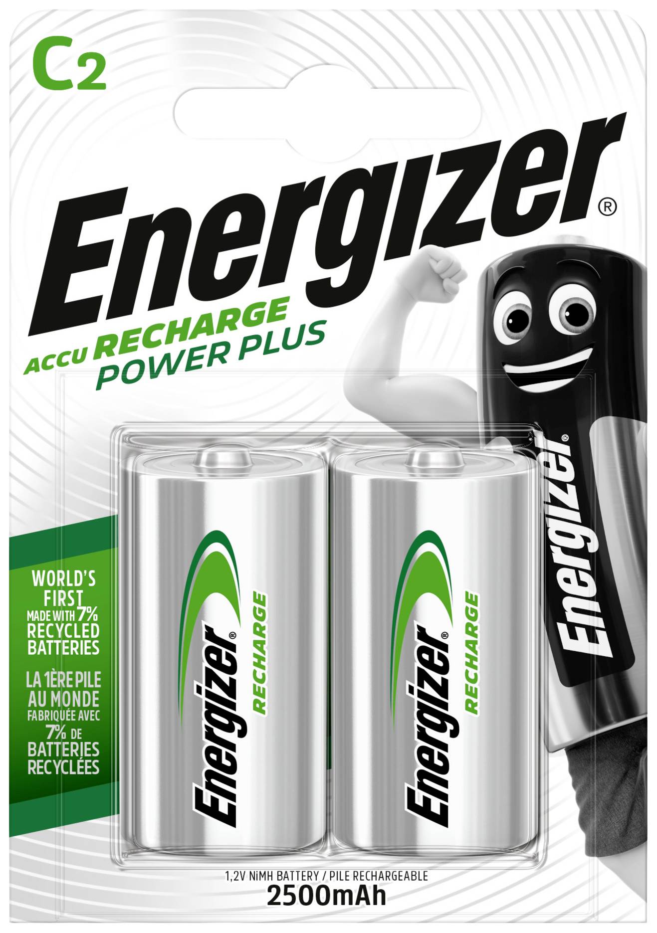 Zwei Energizer C2 Akkus in einer Verpackung. Verkauft als wiederaufladbare Batterie mit 2500mAh. Enthält recycelte Materialien.