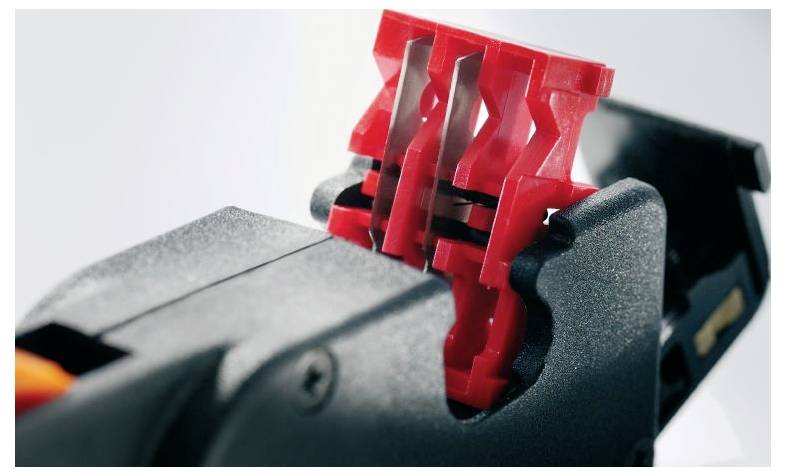 Weidmüller 9030500000 CST Kabelentmanteler Geeignet für Koaxialkabel, runde Datenleitungen 2.5 bis 8mm RG58, RG71, RG59, RG62