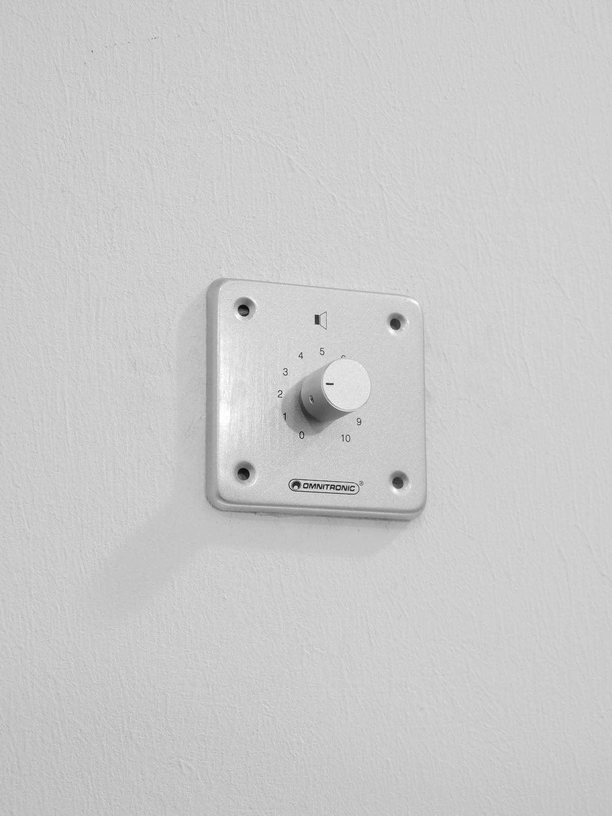 Omnitronic 80711015 Einbau ELA-Lautstärkeregler mono Silber