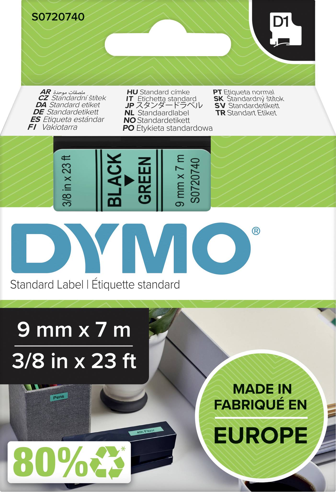 Eine Verpackung mit DYMO Standard-Etiketten, 9 mm x 7 m, in Schwarz auf Grün. Die Etiketten sind in Europa hergestellt.