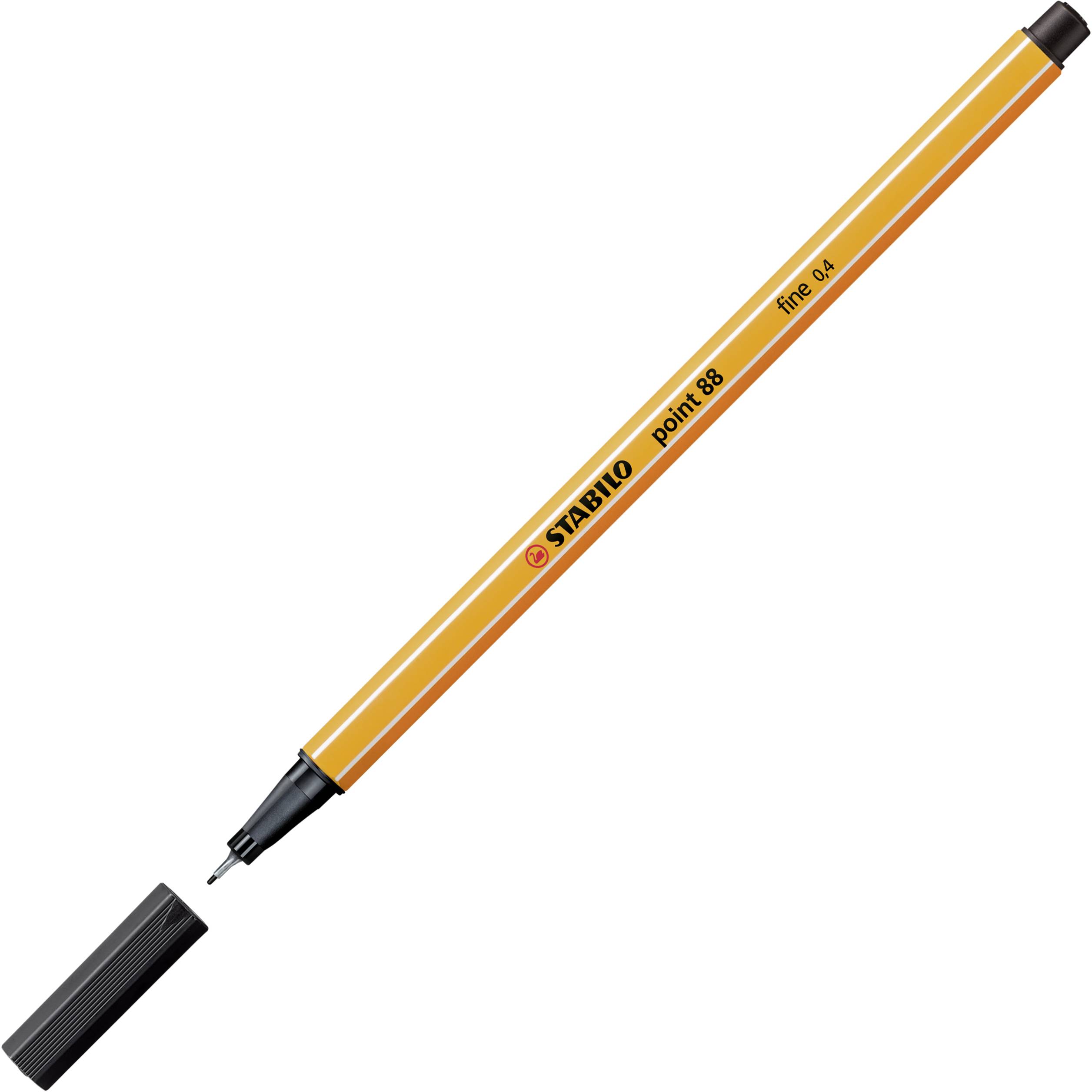 Ein orangefarbener Stabilo Point 88 Fineliner-Stift mit abgenommenem Deckel liegt auf einem weißen Hintergrund.
