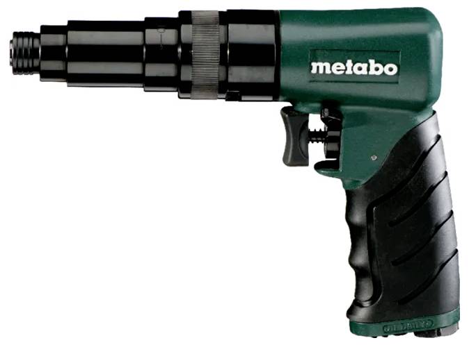 Metabo tragbares pneumatisches Handwerkzeug mit schwarzer Düse und grünem Pistolengriff auf weißem Hintergrund.