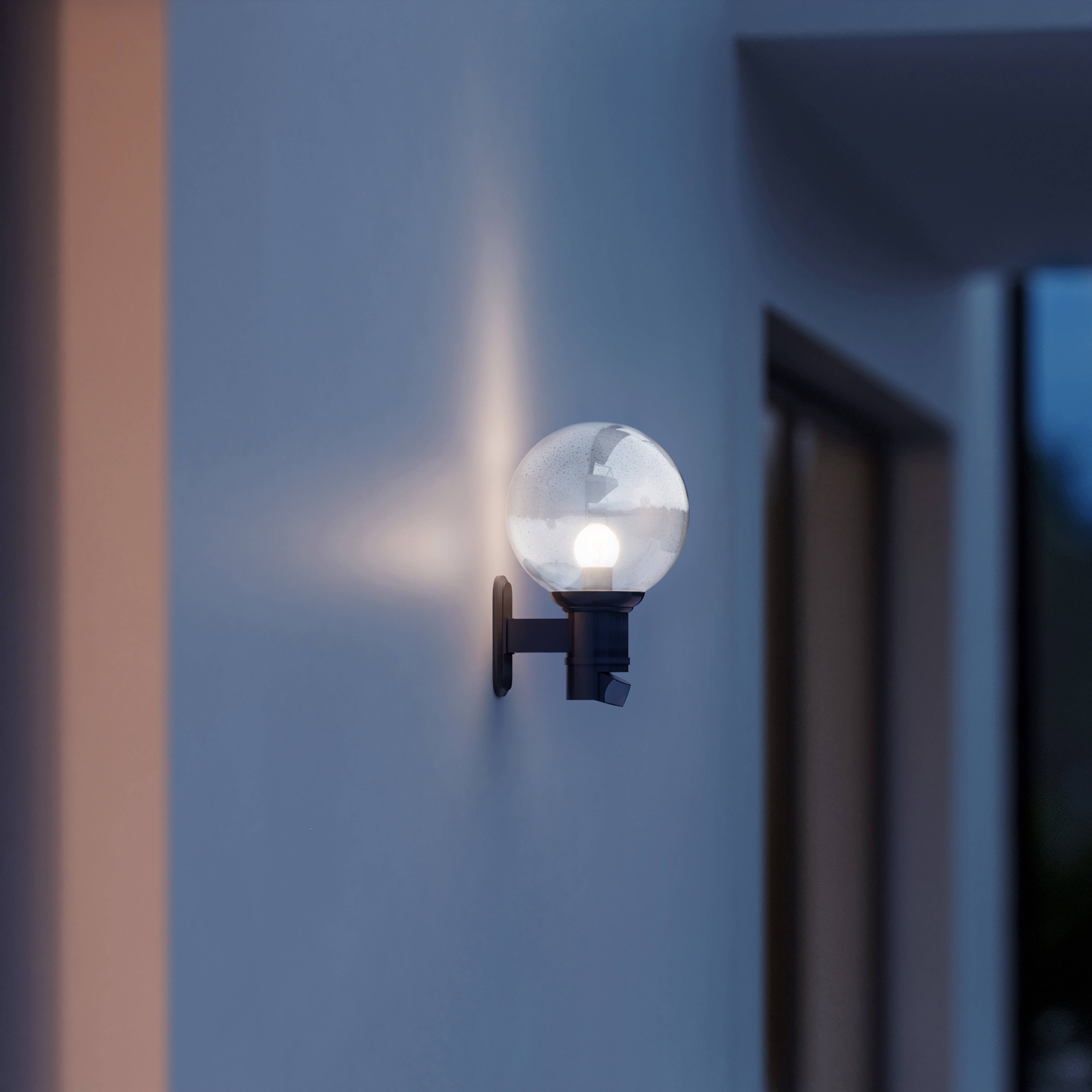 Steinel L 560 S 634216 Außenwandleuchte mit Bewegungsmelder Energiesparlampe, LED E27 60 W Schwarz