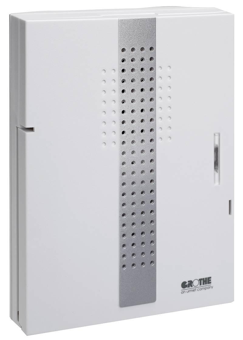 Weißes, an der Wand montiertes Grothe-Türsprechanlage-Gerät mit perforiertem Lautsprecherpanel und Statusfenster.