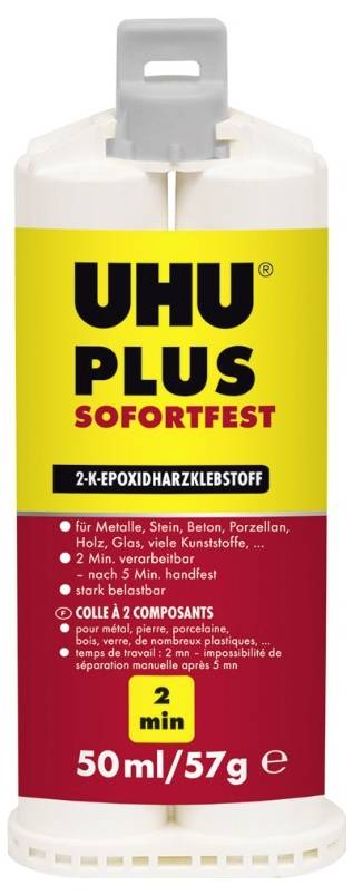 Eine Tube Kleber mit der Aufschrift 'UHU Plus Sofortfest', 2-Komponenten-Epoxidharzklebstoff, 50ml. Geeignet für diverse Materialien.
