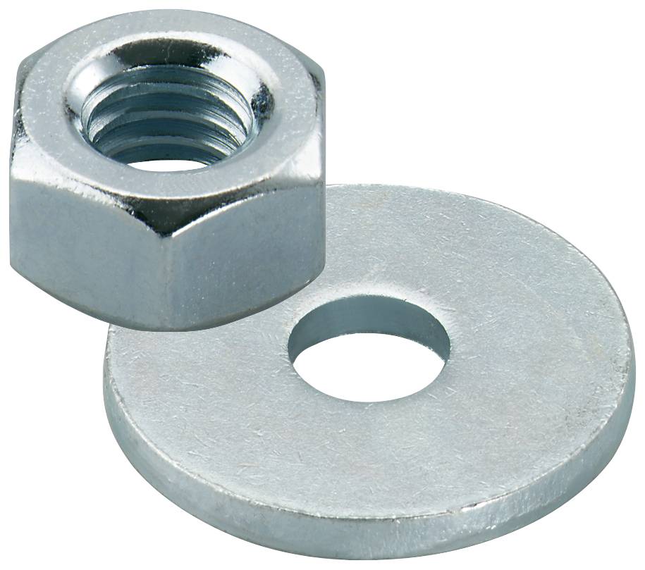 Eine Metallsechskantmutter, die auf einer flachen runden Unterlegscheibe auf weißem Hintergrund ruht.