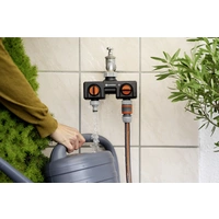 Gardena 8193-20 Kunststoff 2-Wege-Verteiler Steckkupplung, 30,3 mm (1") IG, 24,2 mm (3/4") IG mit R Gardena 8193-20 Kunststoff 2-Wege-Verteiler Steckkupplung, 30,3 mm (1") IG, 24,2 mm (3/4") IG mit R