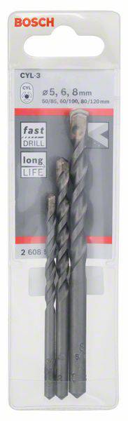 Drei Bosch CYL-3 Bohrer in den Größen 5, 6 und 8 mm in einer transparenten Verpackung. Labels weisen auf schnelle Bohrleistung hin.