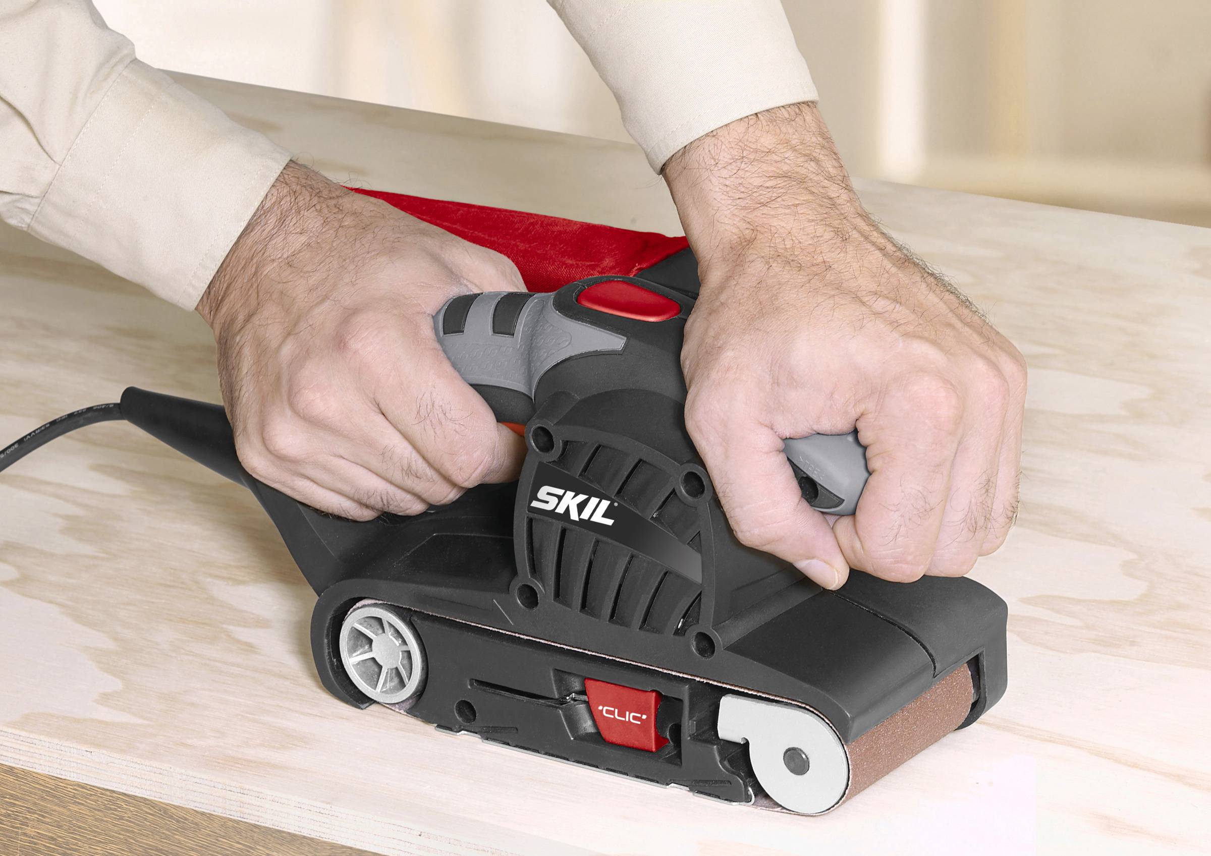 SKIL 1210 AA F0151210AA Bandschleifer 650 W 76 x 130 mm Band-Breite 76 mm Band-Länge 457 mm