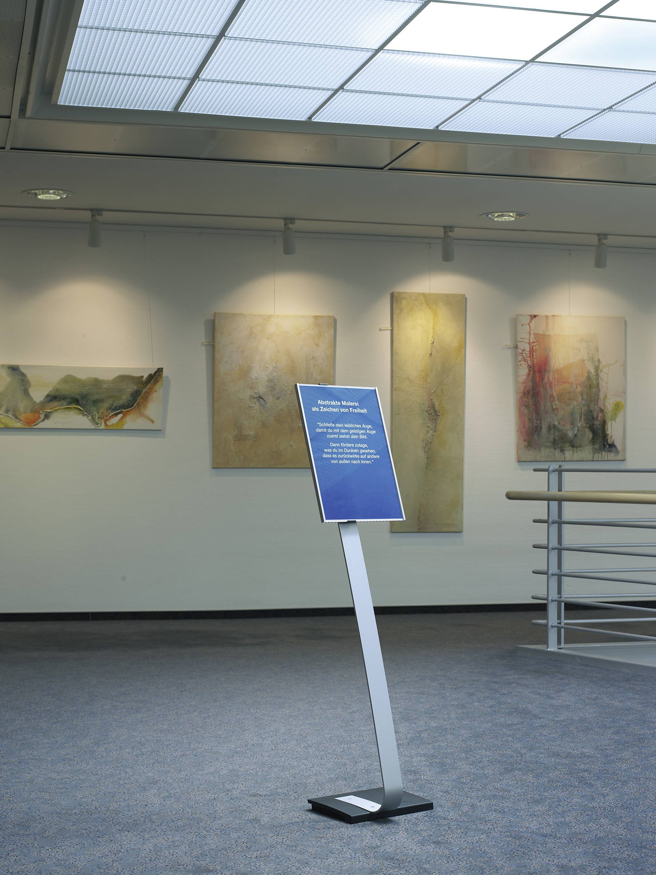 Durable INFO SIGN STAND A3 - 4813 Info-Bodenständer DIN A3 36mm x 125mm x 80mm 1St.