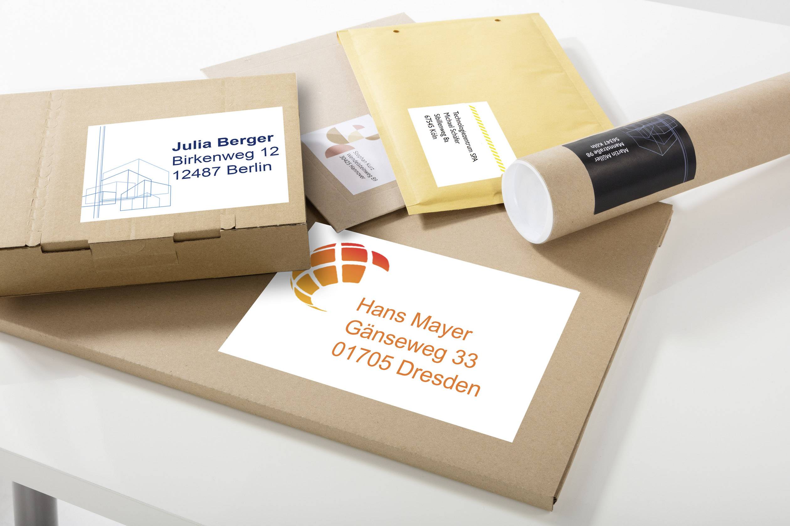 Avery-Zweckform 3418 Universal-Etiketten 200 x 297 mm Papier Weiß 100 St. Permanent haftend Tintenstrahldrucker, Laserdrucker, Farblaserdrucker