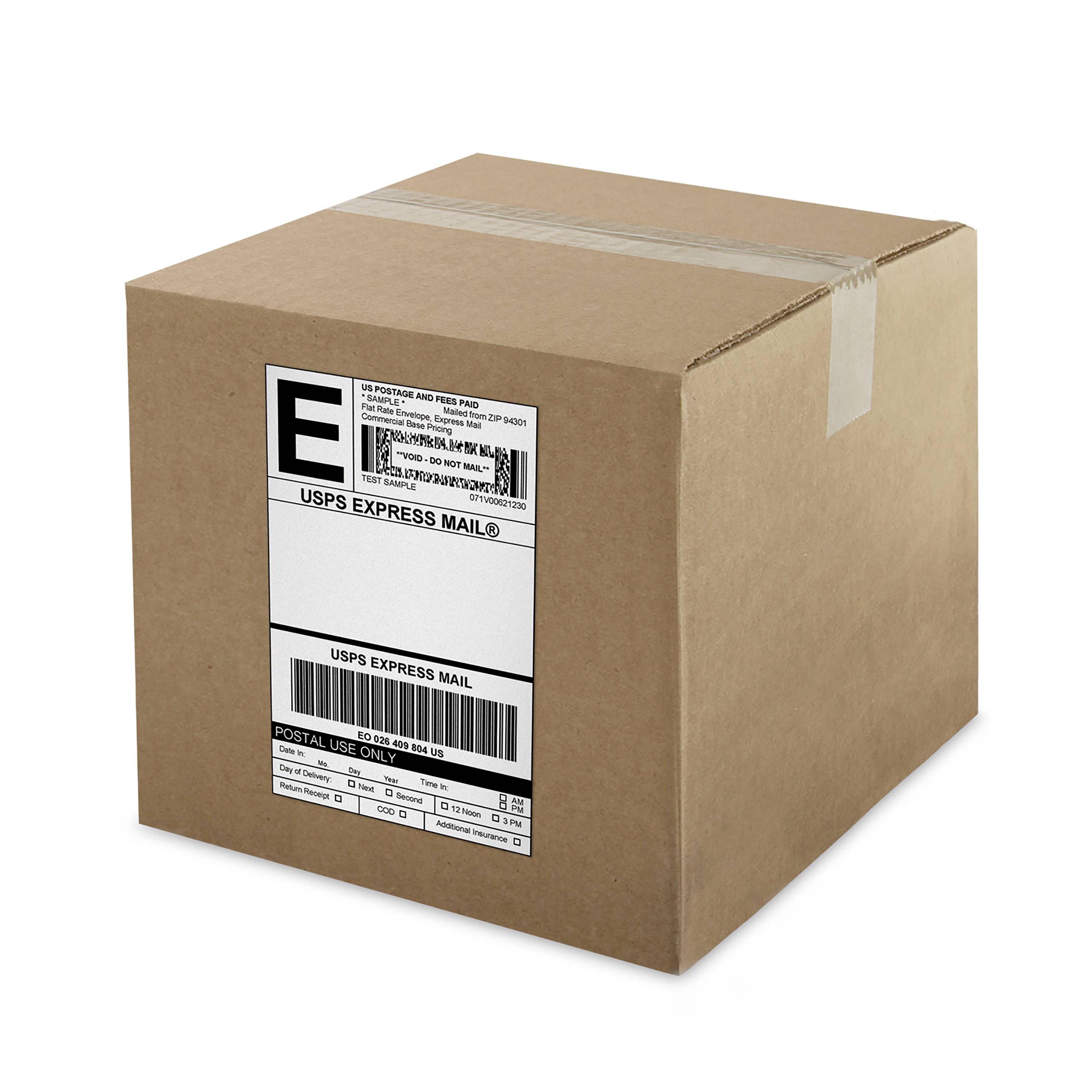 Ein brauner Versandkarton mit USPS Express Mail-Etikett auf der Vorderseite, bereit zum Versand.