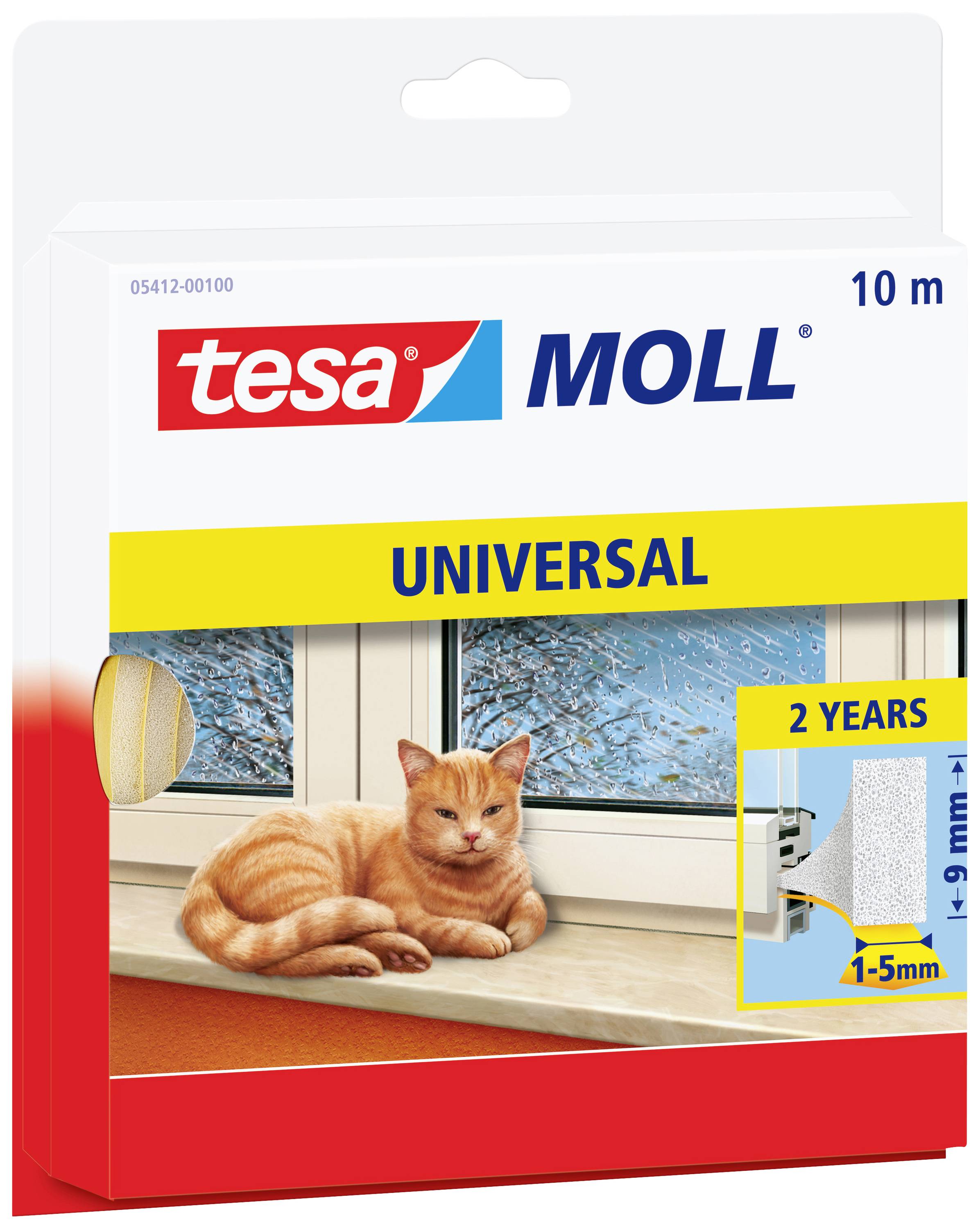 Katzenfigur liegt vor einem Fenster mit Dichtung. Verpackung von 'tesa Moll' Universal Dichtungsband mit Hinweis '2 Jahre'.