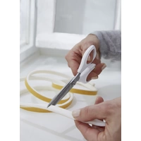 tesa UNIVERSAL 05412-00100-00 Dichtband tesamoll® Weiß (L x B) 10 m x 9 mm 1 St. tesa UNIVERSAL 05412-00100-00 Dichtband tesamoll® Weiß (L x B) 10 m x 9 mm 1 St.