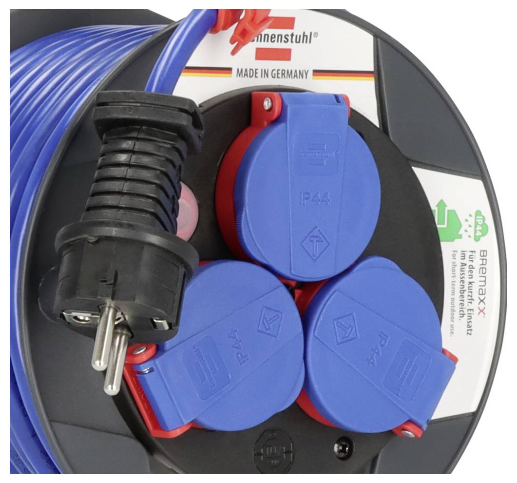 Blaue Industrie-Stromkabel mit roten und schwarzen Steckverbindern, aufgewickelt auf einer Spule, mit der Beschriftung „Made in Germany