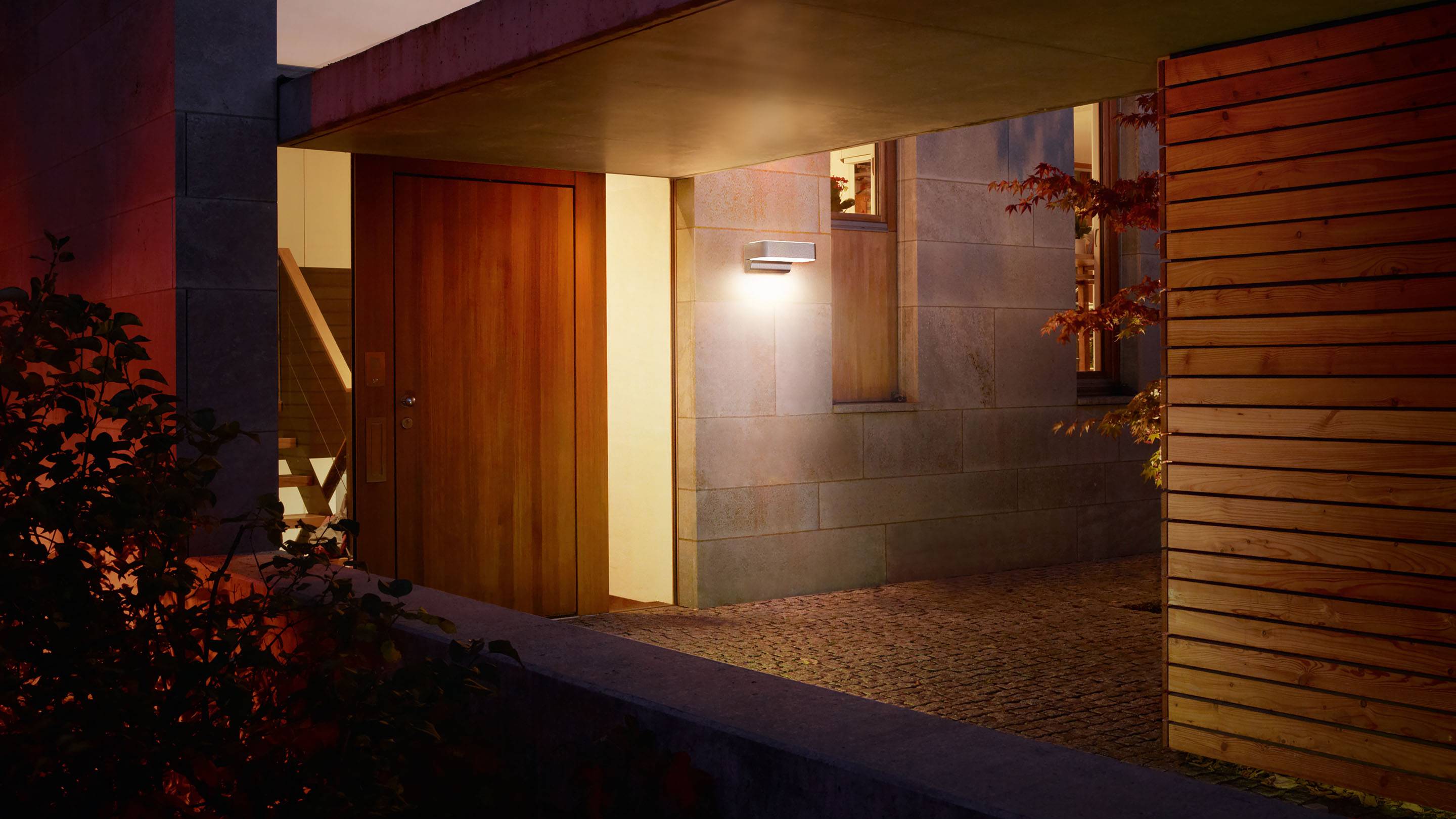 Steinel L 800 S 671419 LED-Außenwandleuchte mit Bewegungsmelder LED LED fest eingebaut 7.5 W Silber