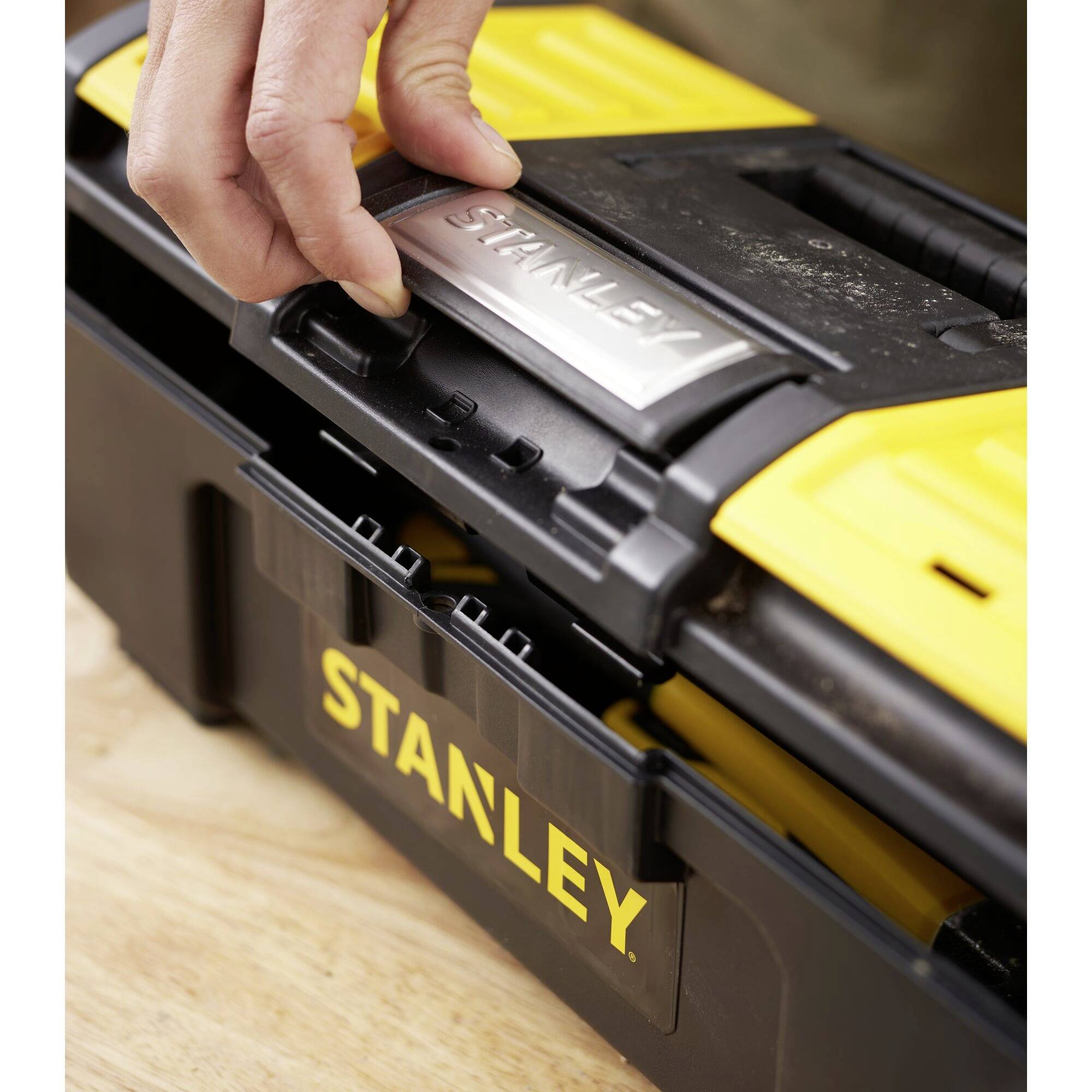 STANLEY 1-79-216 1-79-216 Werkzeugbox Schwarz, Gelb