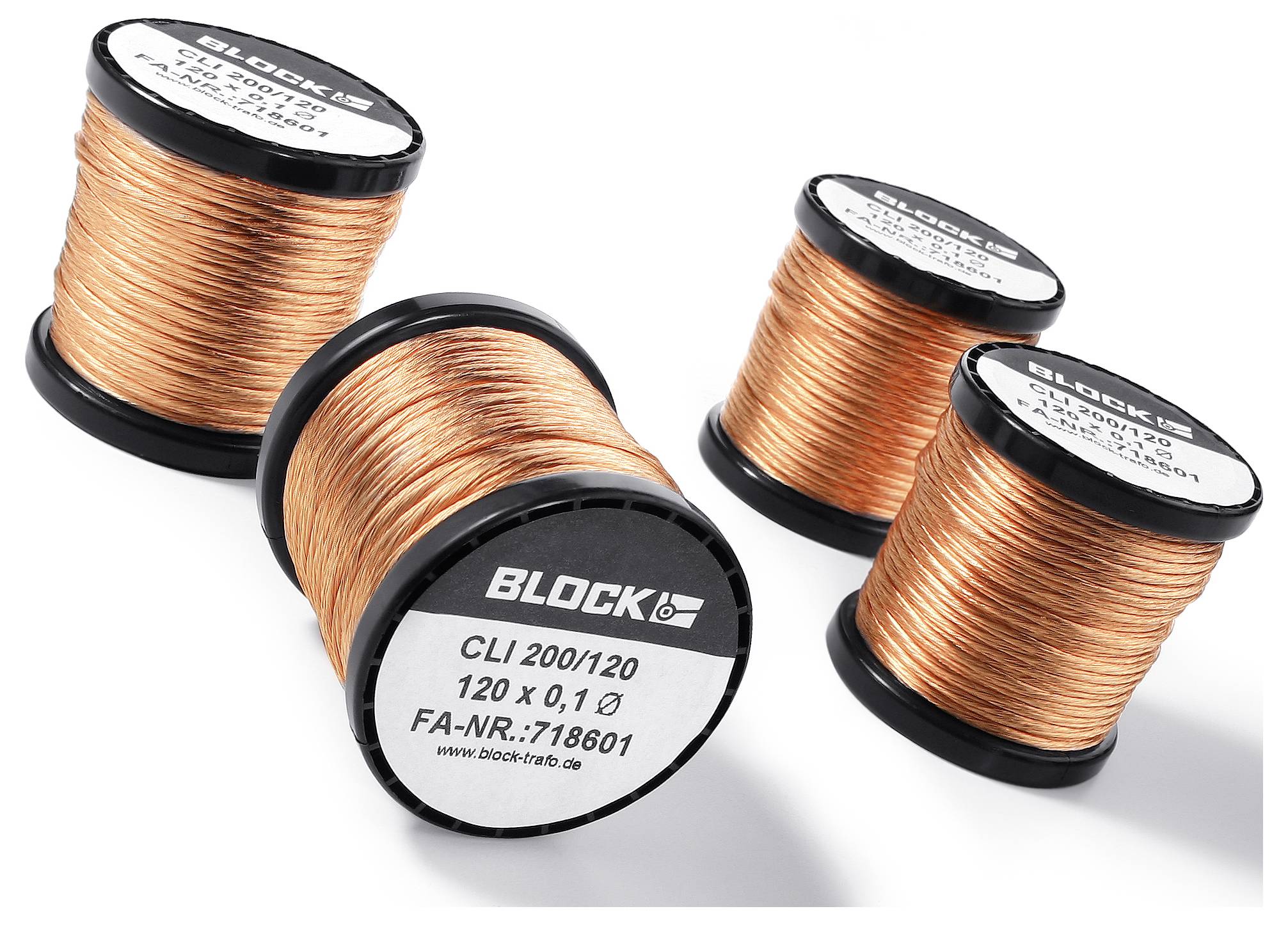 Vier Kupferdraht-Spulen mit der Bezeichnung „BLOCK