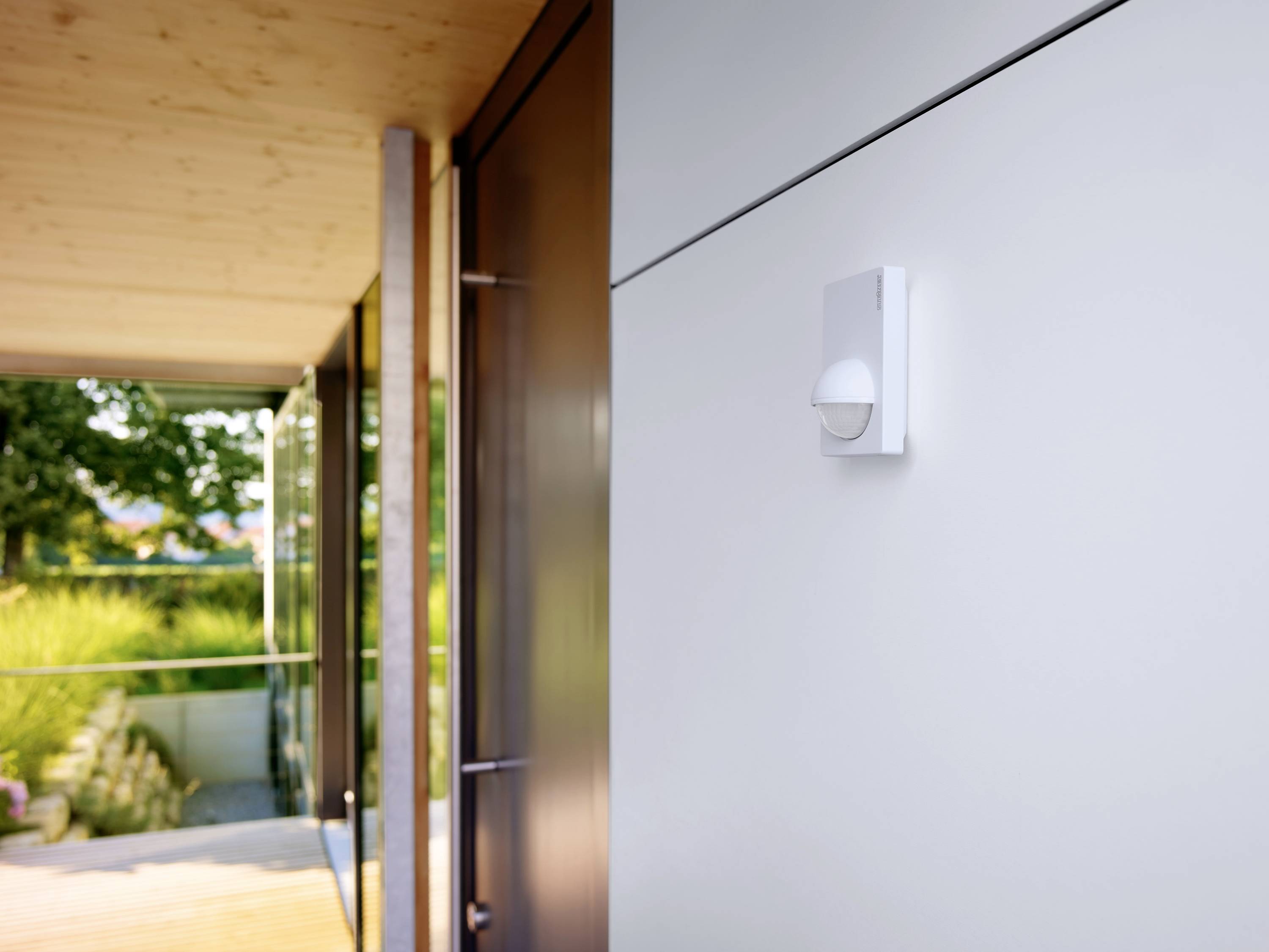 Steinel 603212 Wand PIR-Bewegungsmelder Relais Weiß IP54