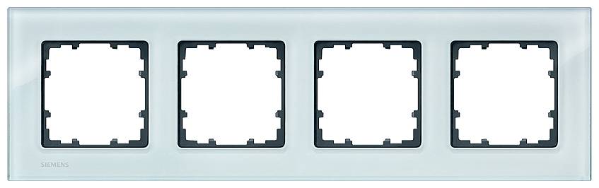 Vierfache Steckdosenblende von Siemens; rechteckiges Design mit vier gleich großen Öffnungen für Lichtschalter oder Steckdosen.