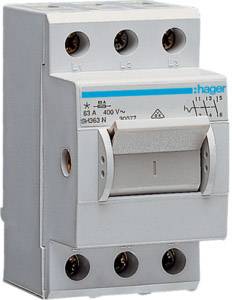Ein dreipoliger Leitungsschutzschalter mit blauer Markierung oben. Beschriftet mit '63 A, 400 V~'. Schalter in der 'Aus'-Position.