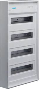 Ein grauer Schaltschrank mit fünf leeren Einheiten für elektrische Komponenten, ohne sichtbare Beschriftung oder Geräte.