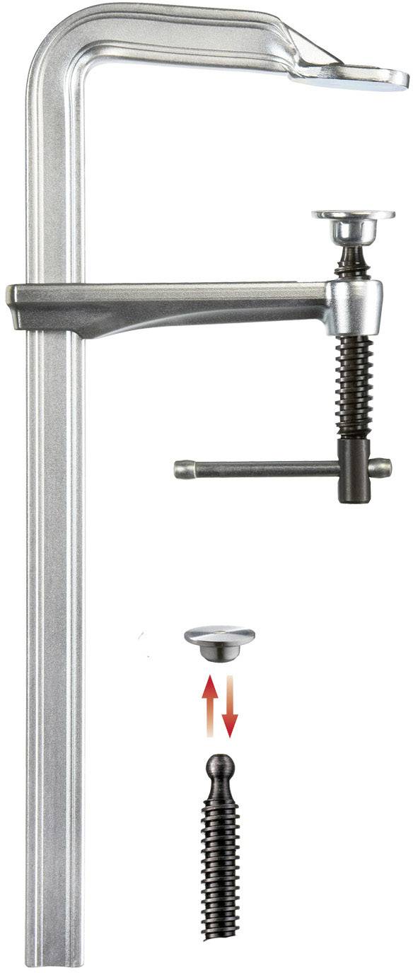 Eine Schraubzwinge mit Metallrahmen, Schraubmechanismus und abnehmbarer Druckplatte. Pfeile zeigen den Ein- und Ausbau der Druckplatte.