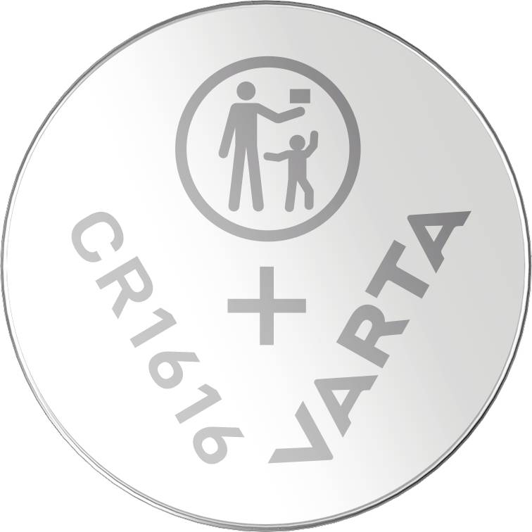 Silberne Knopfzelle mit der Aufschrift 'CR1616 VARTA'. Oben ein Symbol: Erwachsener reicht einem Kind eine rechteckige Form.