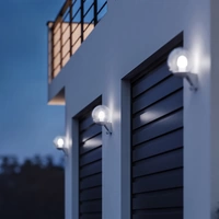 Steinel L 585 S 005917 Außenwandleuchte mit Bewegungsmelder Energiesparlampe, LED E27 60W Weiß Steinel L 585 S 005917 Außenwandleuchte mit Bewegungsmelder Energiesparlampe, LED E27 60W Weiß