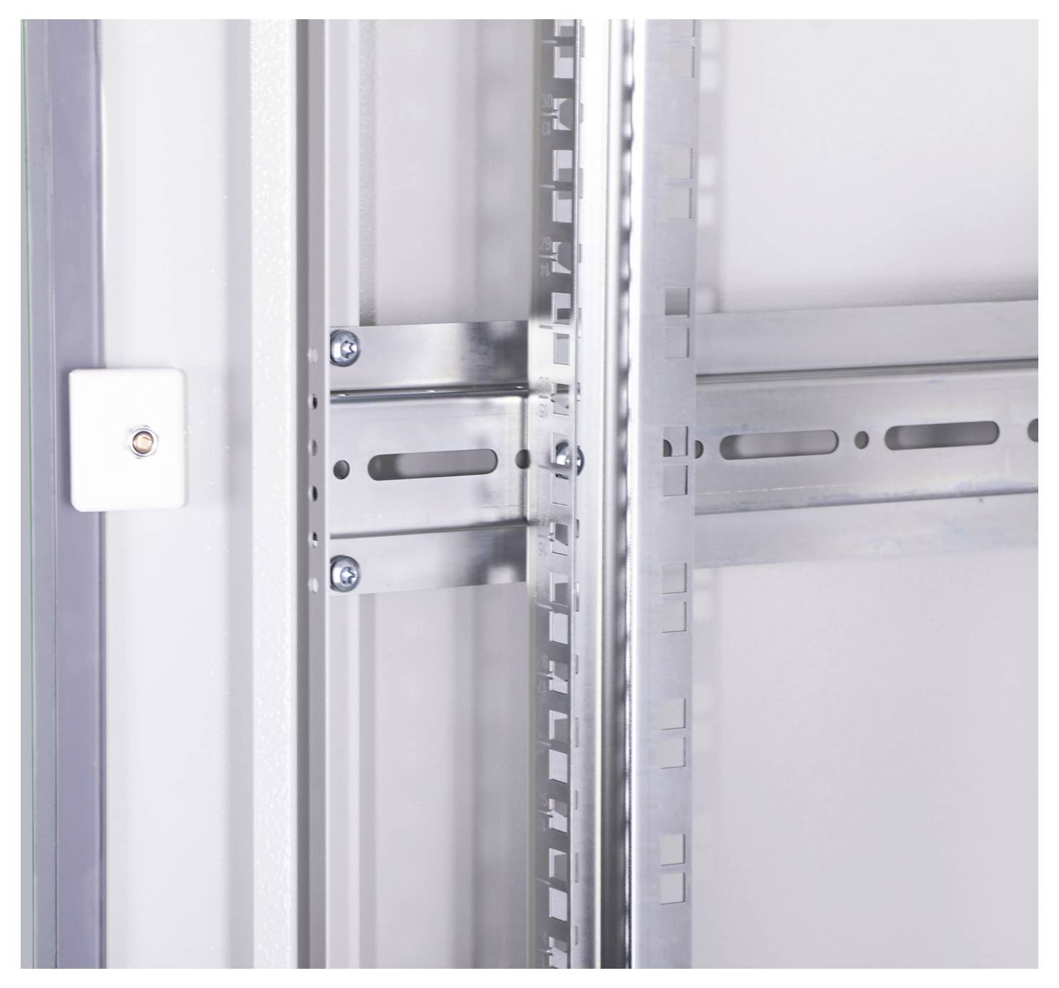 Digitus DN-19 42u-6/6-1 19 Zoll Netzwerkschrank (B x H x T) 600 x 2053 x 600mm 42 HE Lichtgrau (RAL 7035)