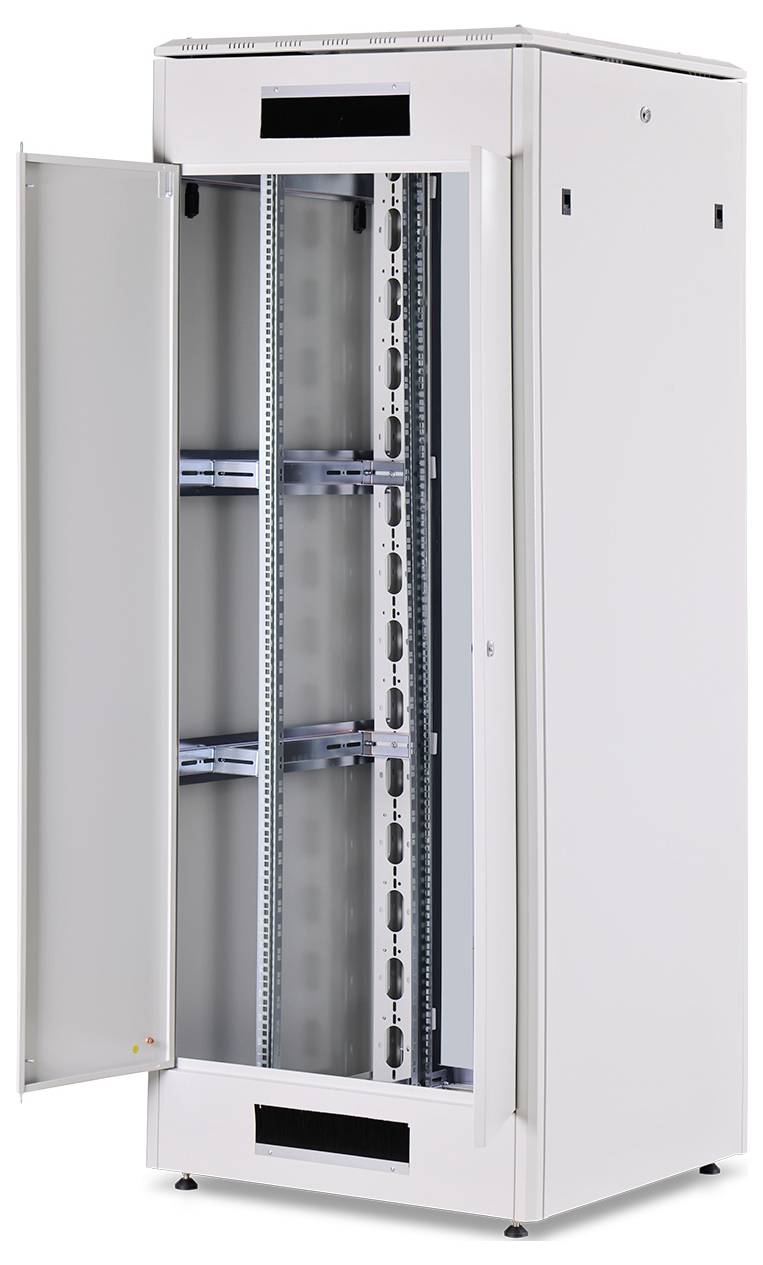 Ein offener, leerer Server-Rack-Schrank, weiß, mit geöffneter Tür. Enthält Montageschienen für Server- und Netzwerkausrüstung.