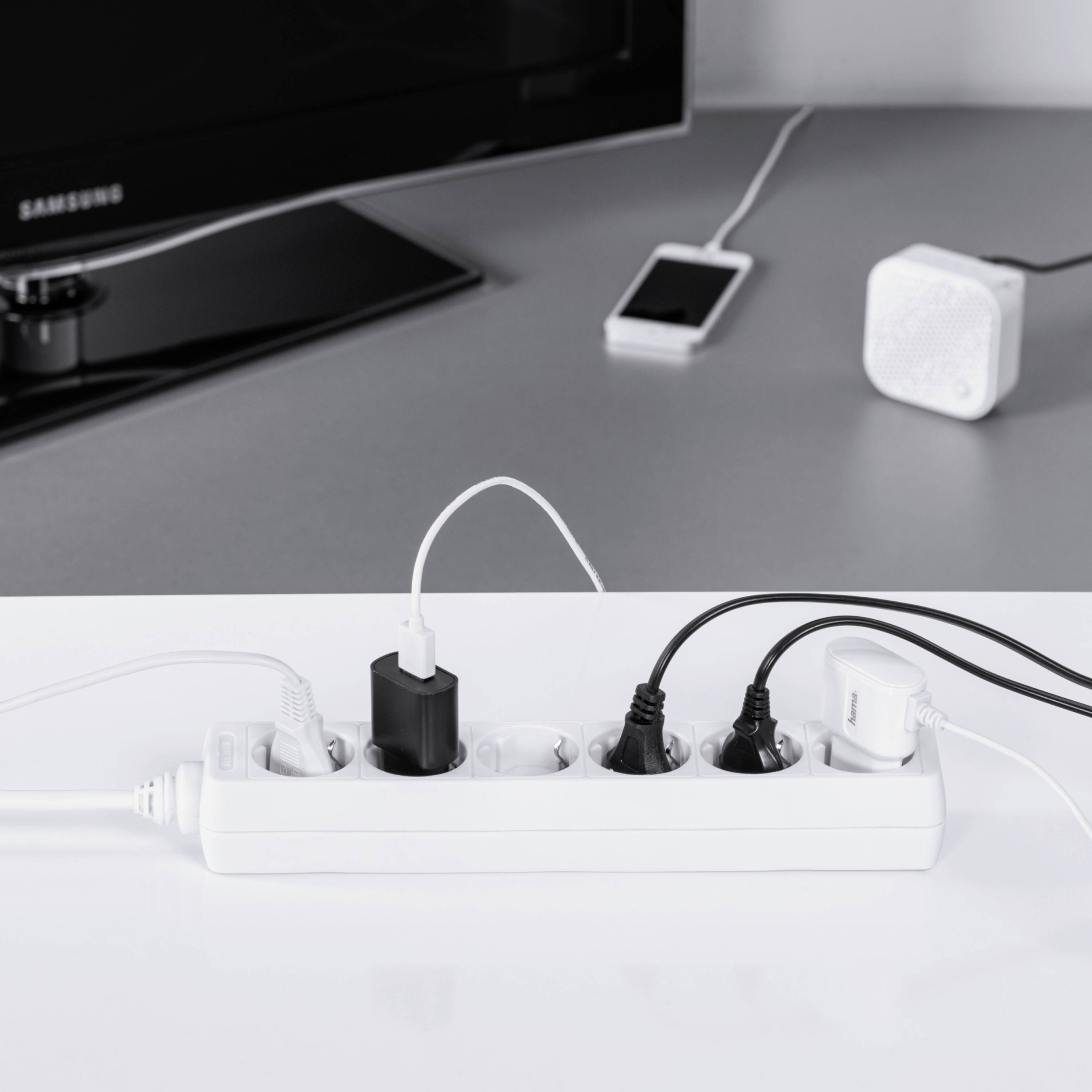 Hama 00030529 Steckdosenleiste 6fach Weiß Schutzkontakt 1St.