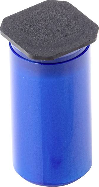 Ein blaues, zylindrisches Gefäß mit einem schwarzen, sechseckigen Deckel.