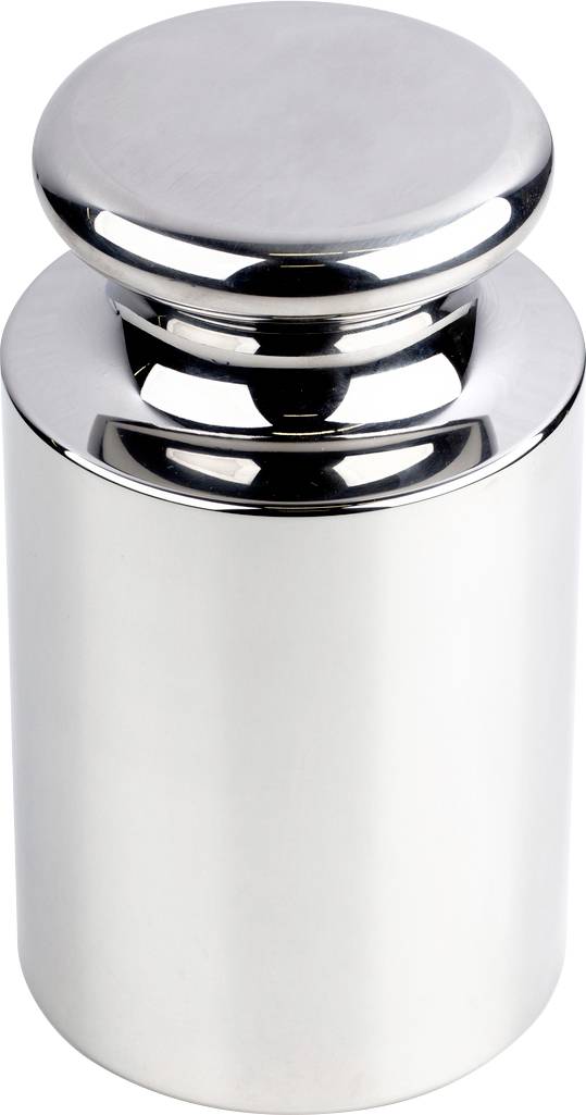 Ein glänzendes Metallgewicht, zylindrisch geformt, vermutlich zur Kalibrierung von Waagen verwendet.