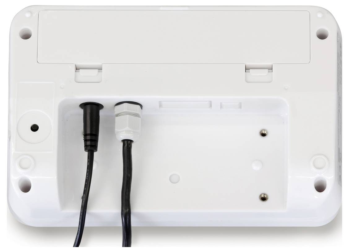 Rückansicht eines weißen elektronischen Geräts mit zwei angeschlossenen Kabeln. Gerät hat eine Abdeckung mit zwei Scharnieren.