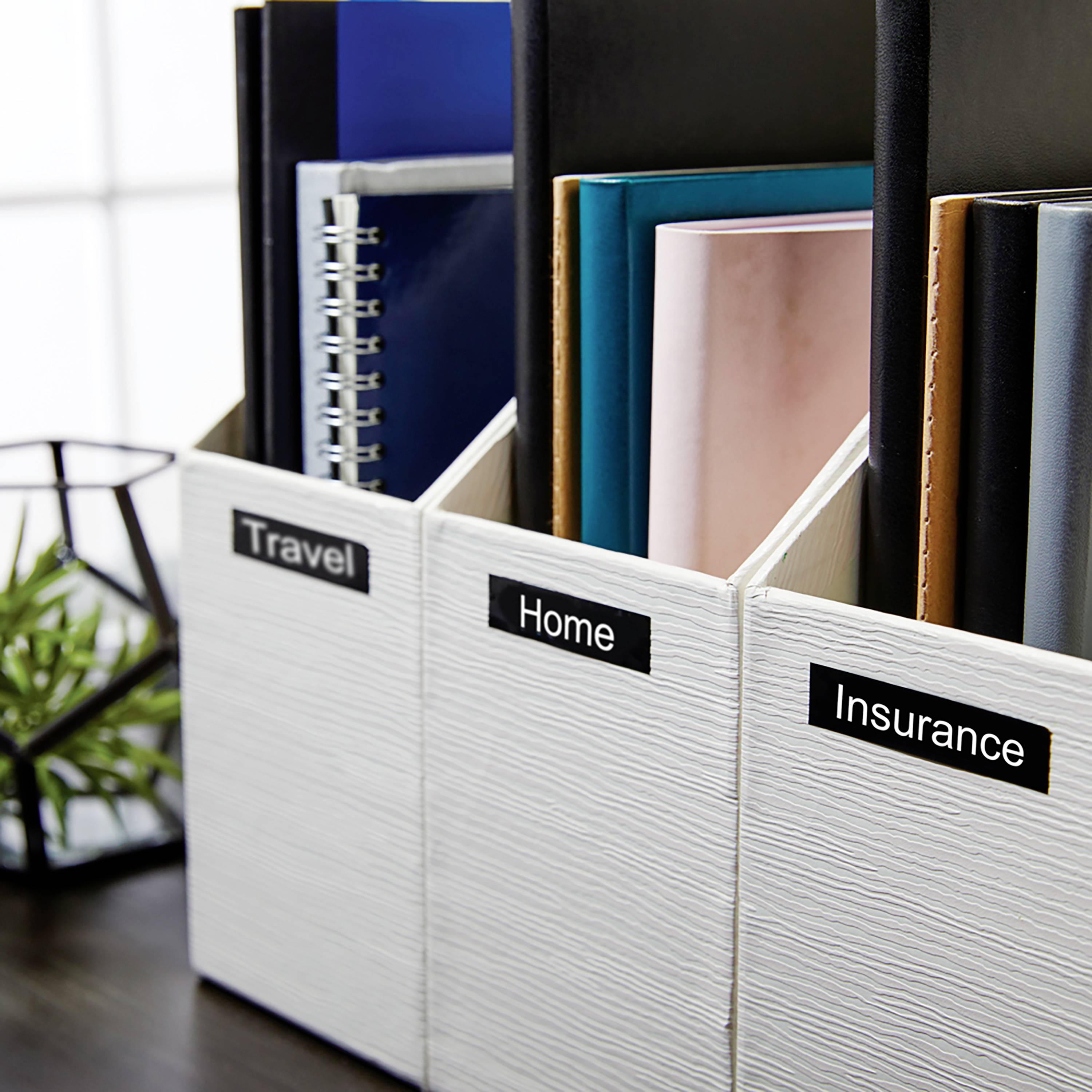 DYMO Schriftband D1 45021 Bandfarbe: Schwarz Schriftfarbe:Weiß 12mm 7m