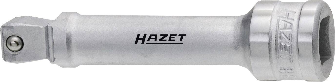 Ein silberfarbener Steckschlüssel-Verlängerungsadapter der Marke Hazet, aus Metall gefertigt, offenbar zur Verwendung mit Ratschenwerkzeugen.