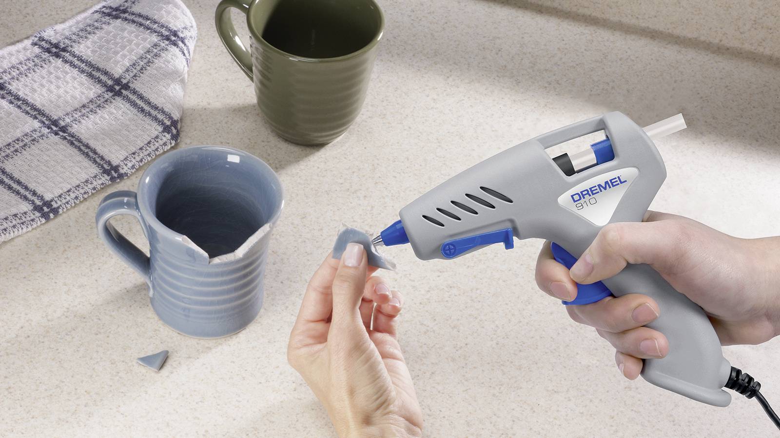 Dremel GG02 Heißklebesticks 7mm 100mm Transparent 65g 12St.