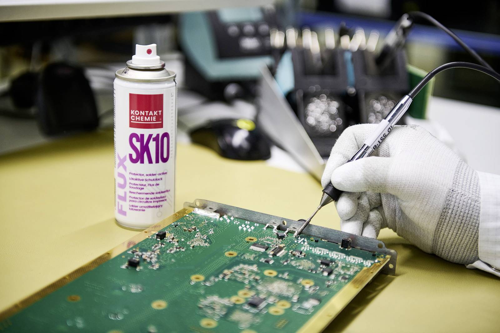 Produktbild von SK10 PCB-Lack 200 Ml – Hochwertiger Leiterplatten-Schutzlack Für Elektronik-Reparaturen