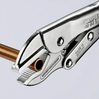 Knipex 40 04 180 Gripzange Gerade mit Prismenaussparung 0 - 35mm 180mm Knipex 40 04 180 Gripzange Gerade mit Prismenaussparung 0 - 35mm 180mm
