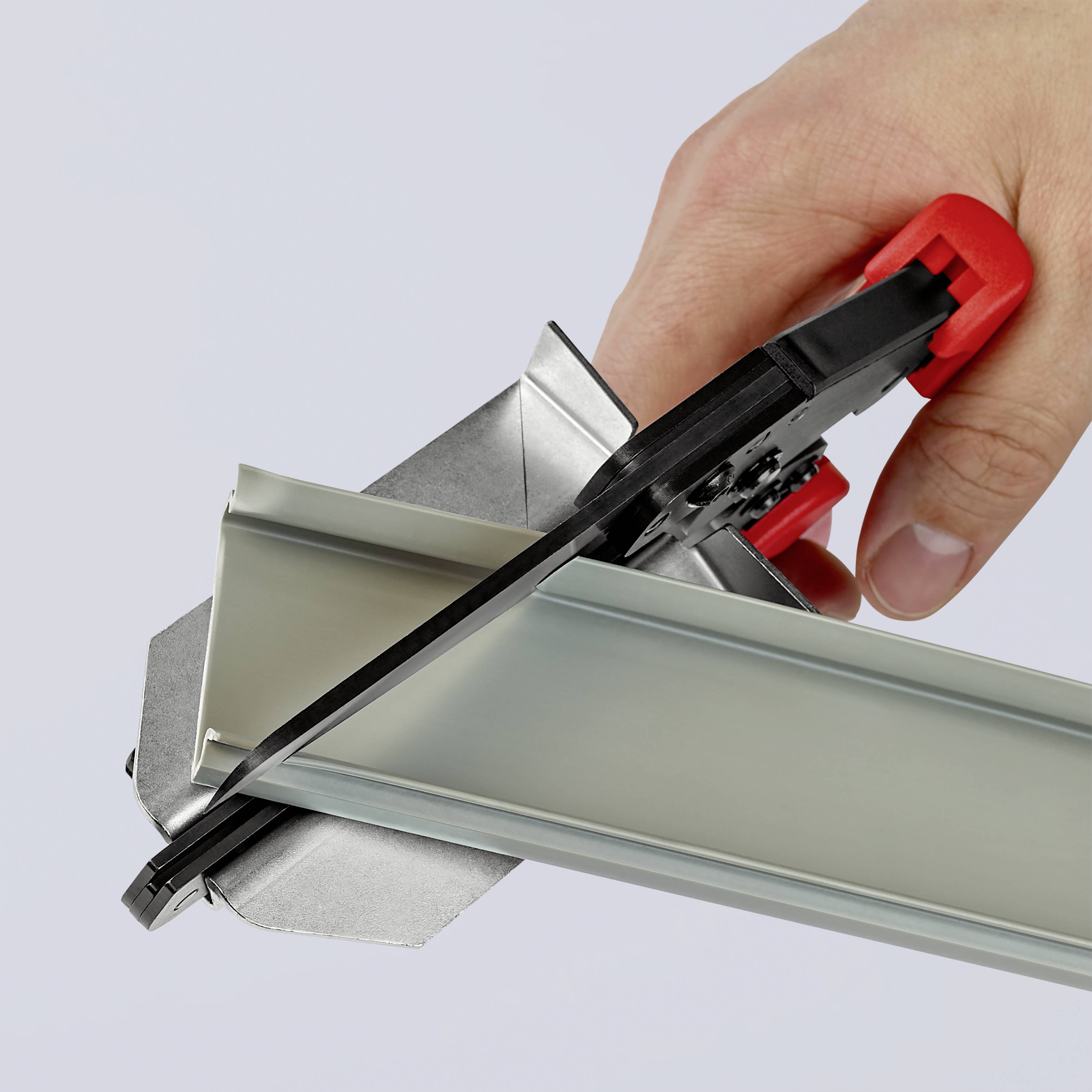 Knipex 95 02 21 Kunststoffschere Geeignet für (Abisoliertechnik) Kabelkanäle 4 mm