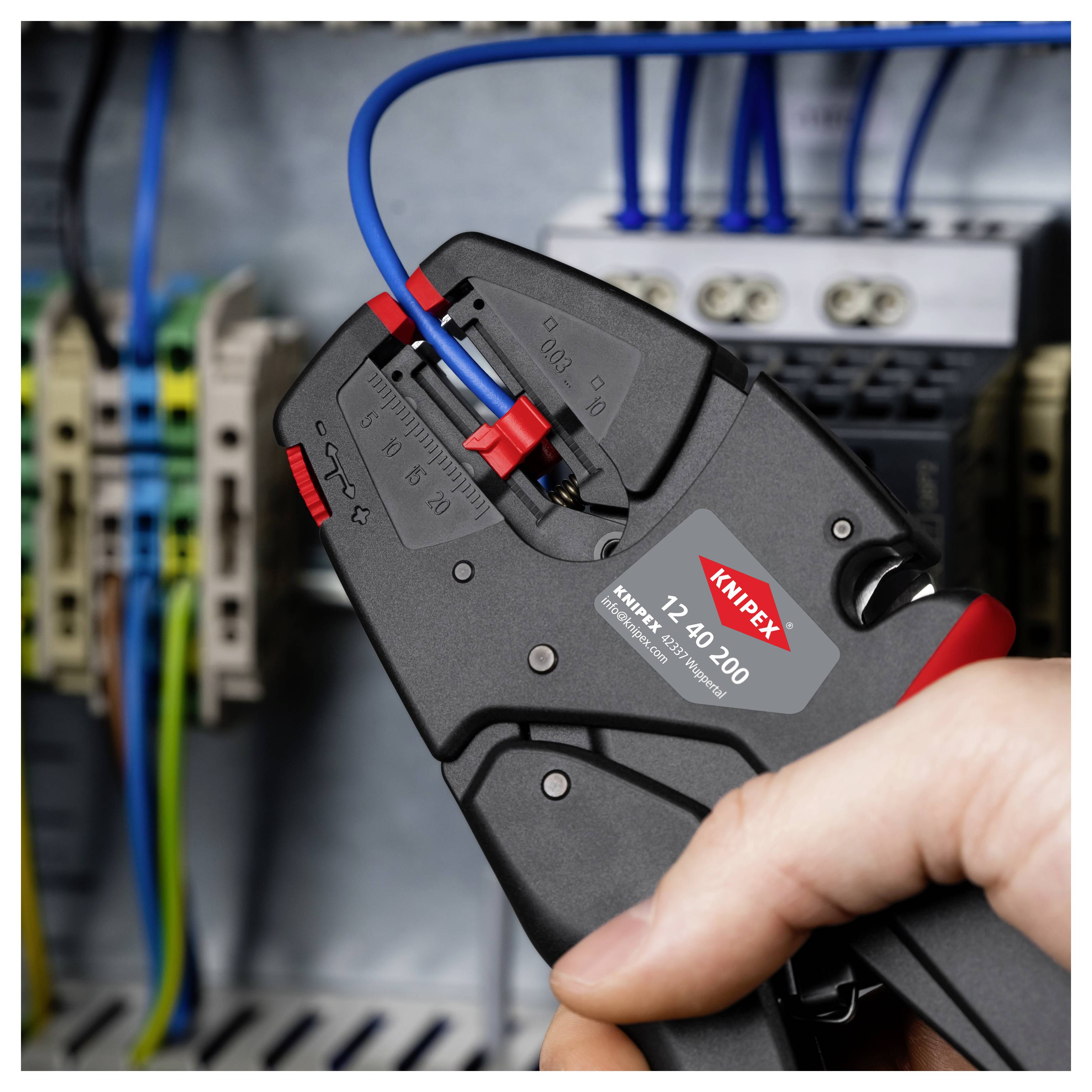 Knipex 12 40 200 Automatische Abisolierzange 0.03 bis 10mm² 8 bis 32