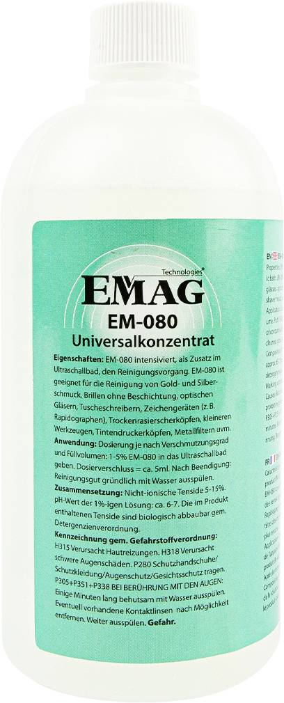 Weiße Flasche des EMAg EM-080 Universalreinigers mit türkisfarbenem Etikett und deutschen Sicherheits-/Gebrauchsanweisungen.