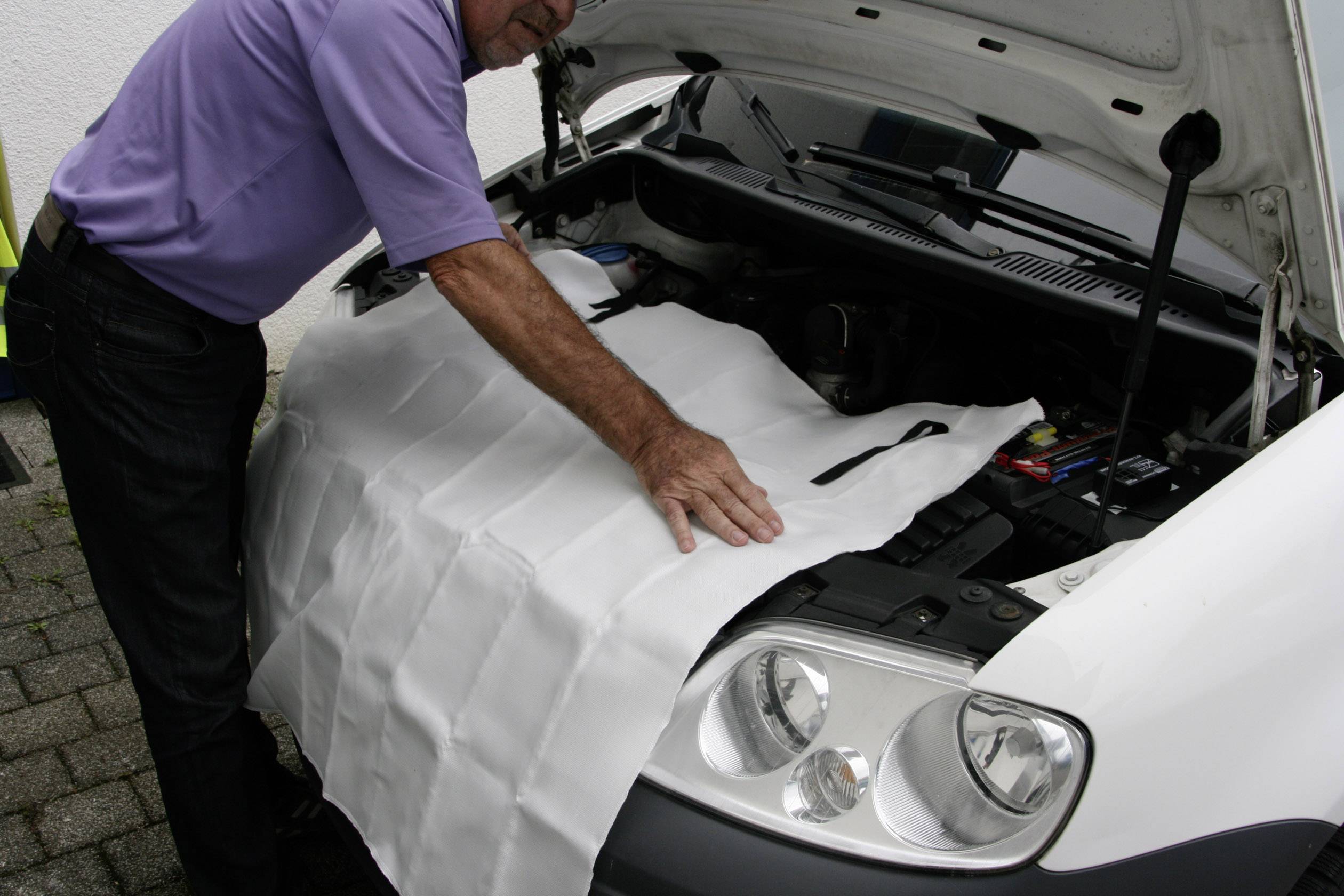 IWH 047044 Feuerlöschdecke (L x B) 100cm x 100cm 1St.