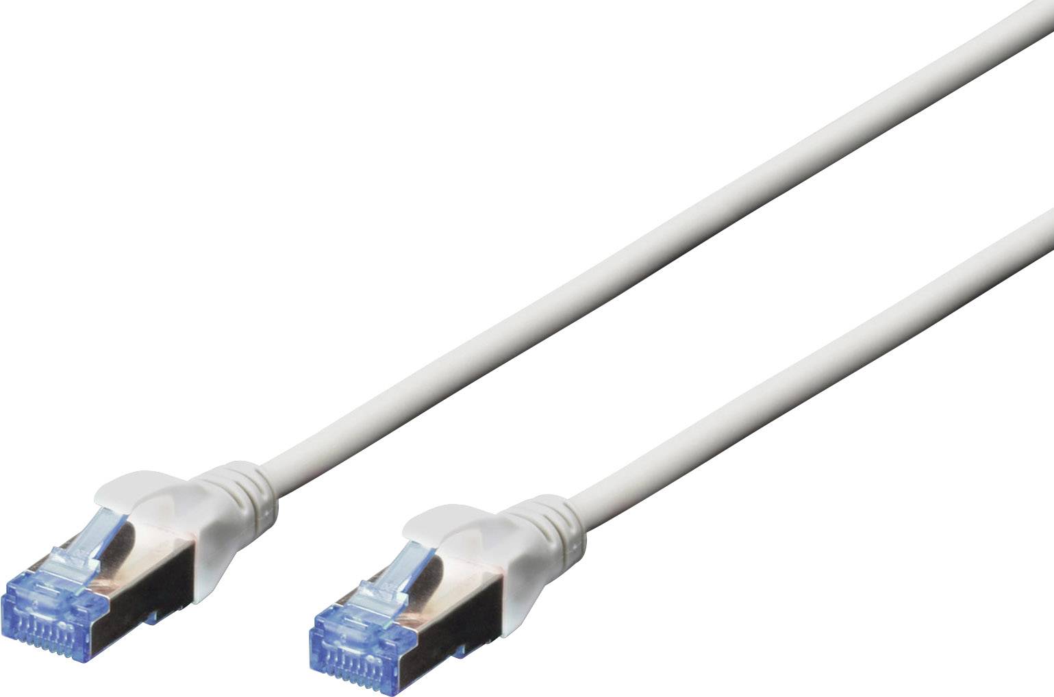 Weißes Ethernet-Kabel mit zwei RJ45-Steckern an den Enden; geeignet für Netzwerkverbindungen.