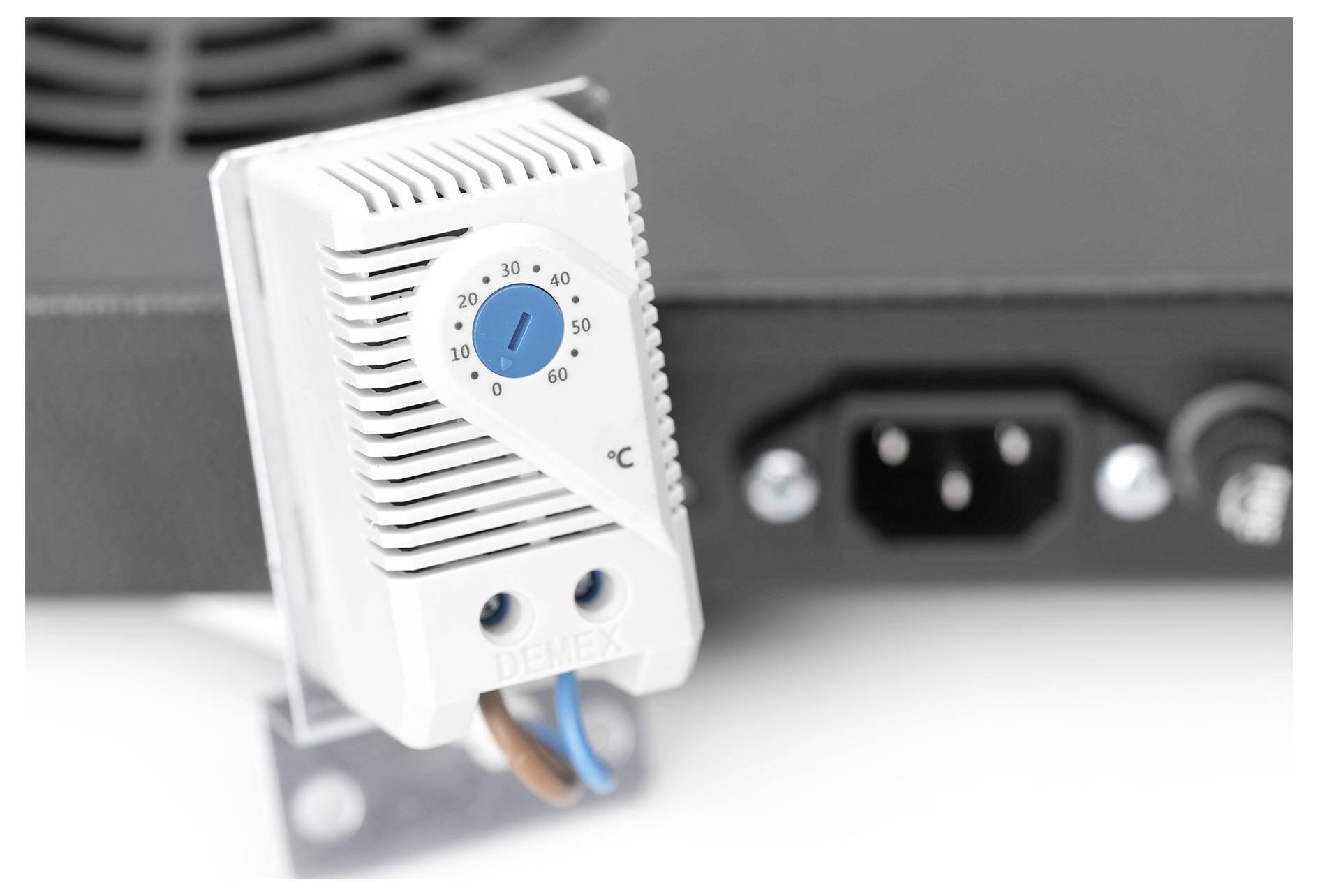 DIGITUS Lüftereinheit DN-19 FAN-2-HO-SW