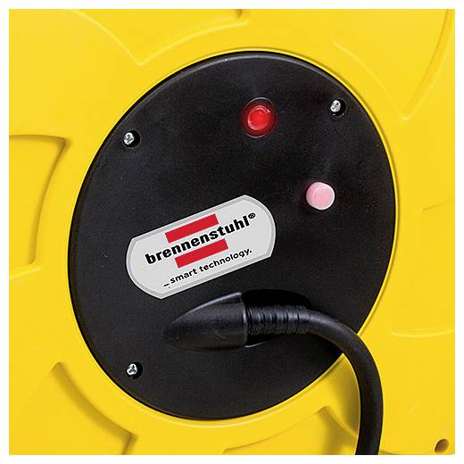 Ein Smartphone mit großem Display zeigt auf seinem Bildschirm den Text „Galaxy S26 Ultra