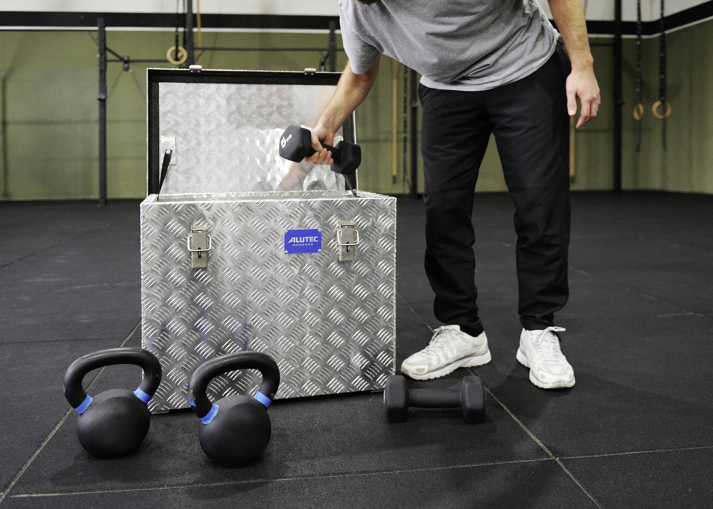 Alutec 41037 Riffelblechbox Aluminium (L x B x H) 622 x 275 x 270mm